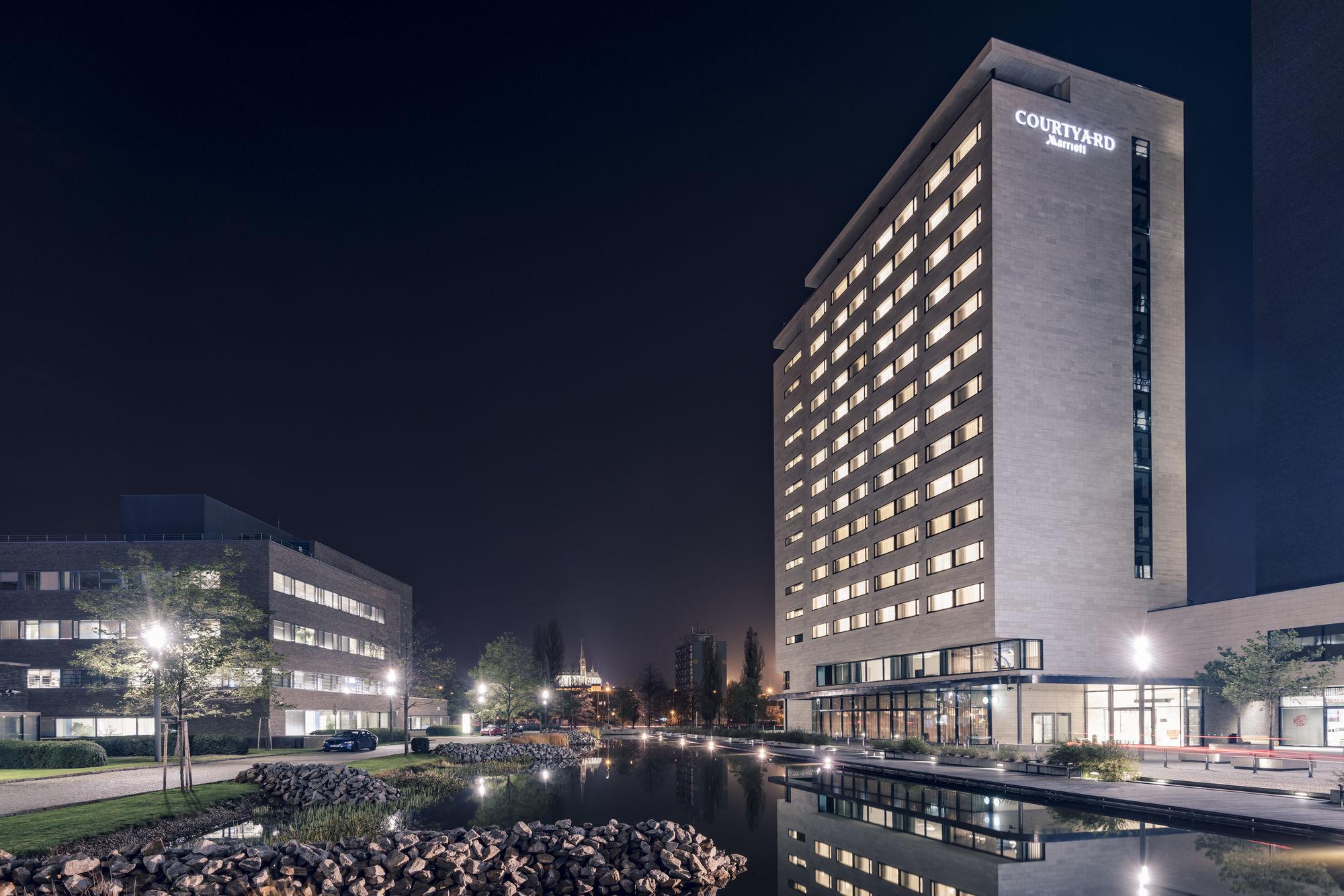 Hotel Courtyard By Marriott Brno Extérieur photo