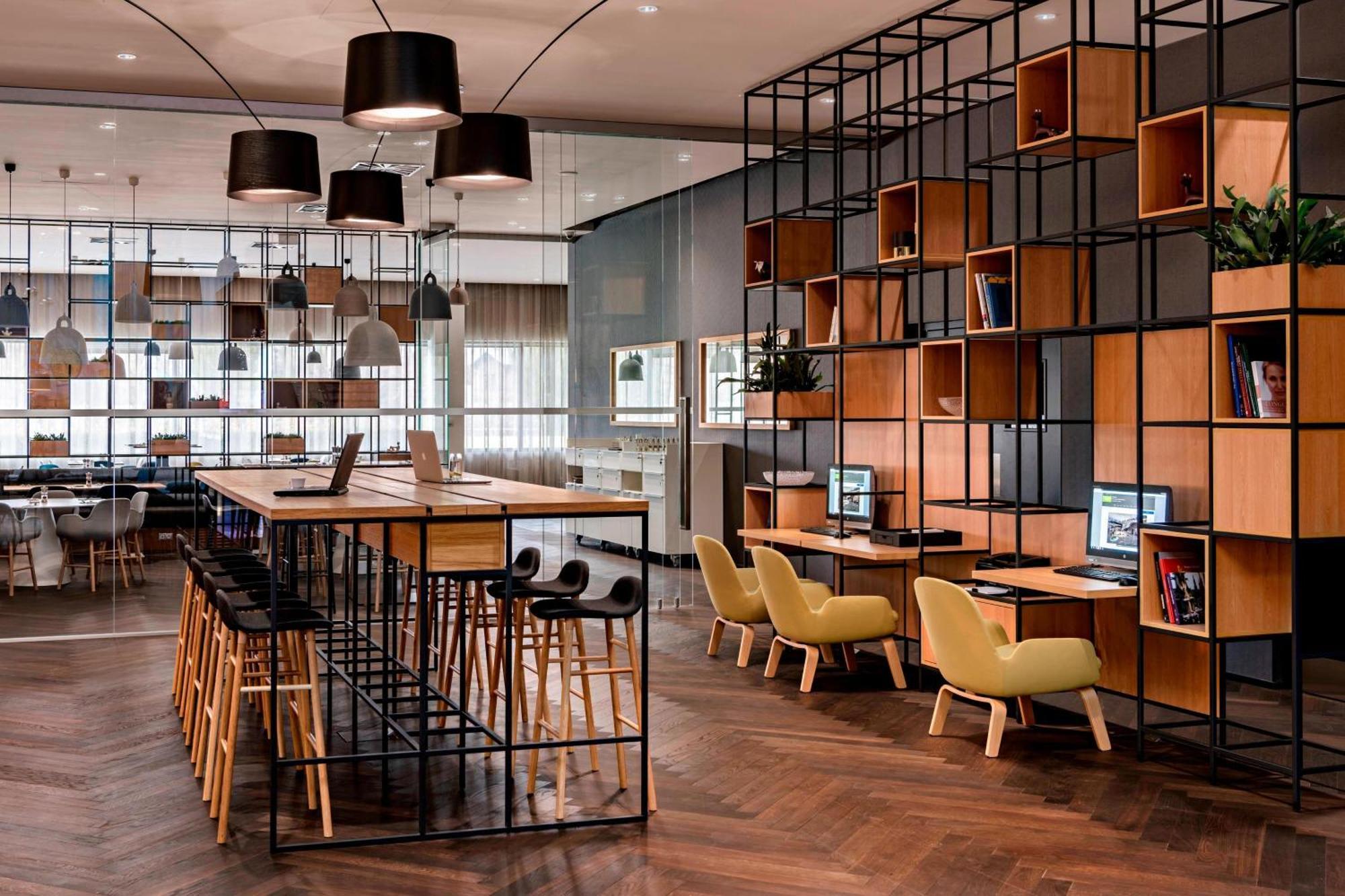 Hotel Courtyard By Marriott Brno Extérieur photo