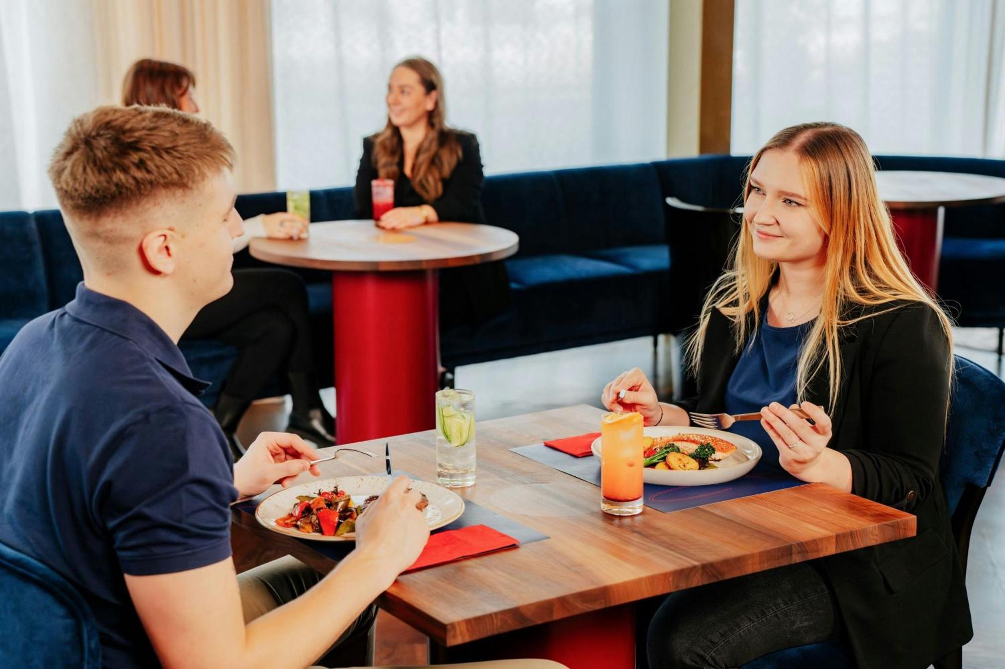 Hotel Courtyard By Marriott Brno Extérieur photo